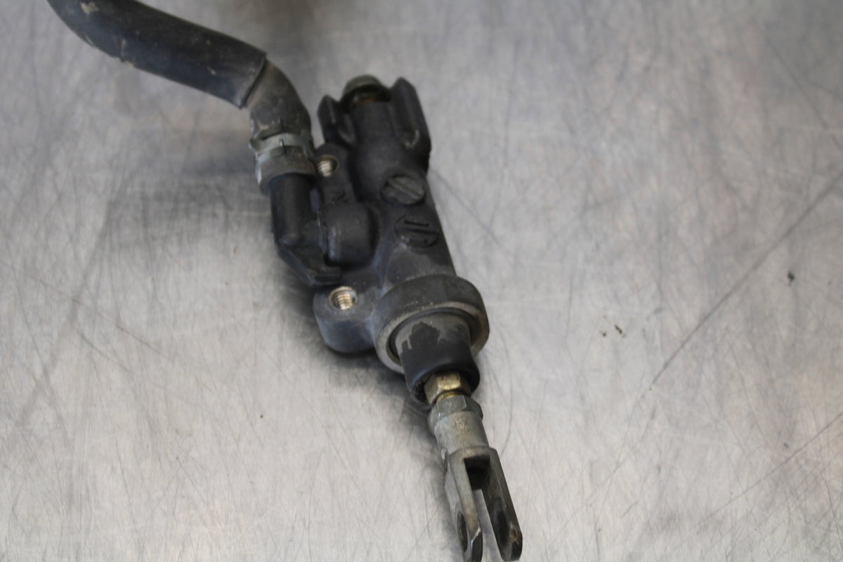 96-07 YAMAHA YZF600R REAR BACK BRAKE MASTER CYLINDER W RESERVOIR BB158