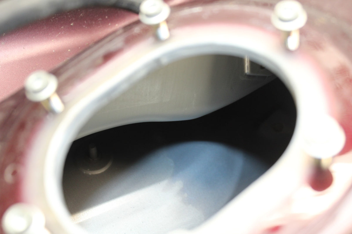 05-06 YAMAHA ROYAL STAR GAS TANK FUEL PETROL RESERVOIR BB697