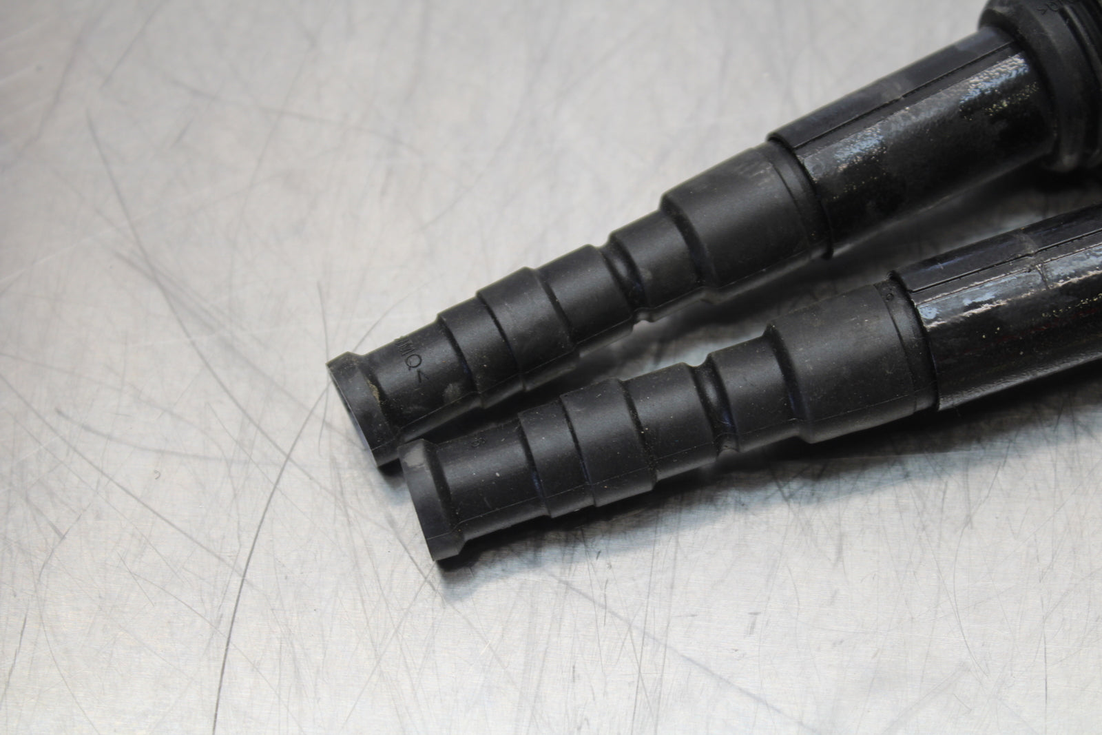 06-12 BMW F800ST IGNITION COILS COIL SPARK PLUG CAPS BB144