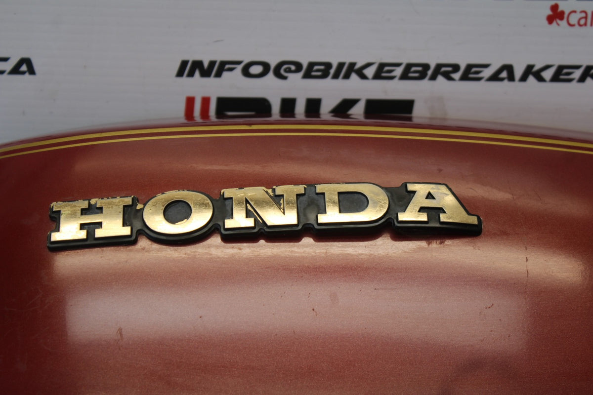 76-77 HONDA GOLDWING 1000 LEFT GAS TANK CAP COVER TRIM PANELCOWL FAIRING BB171