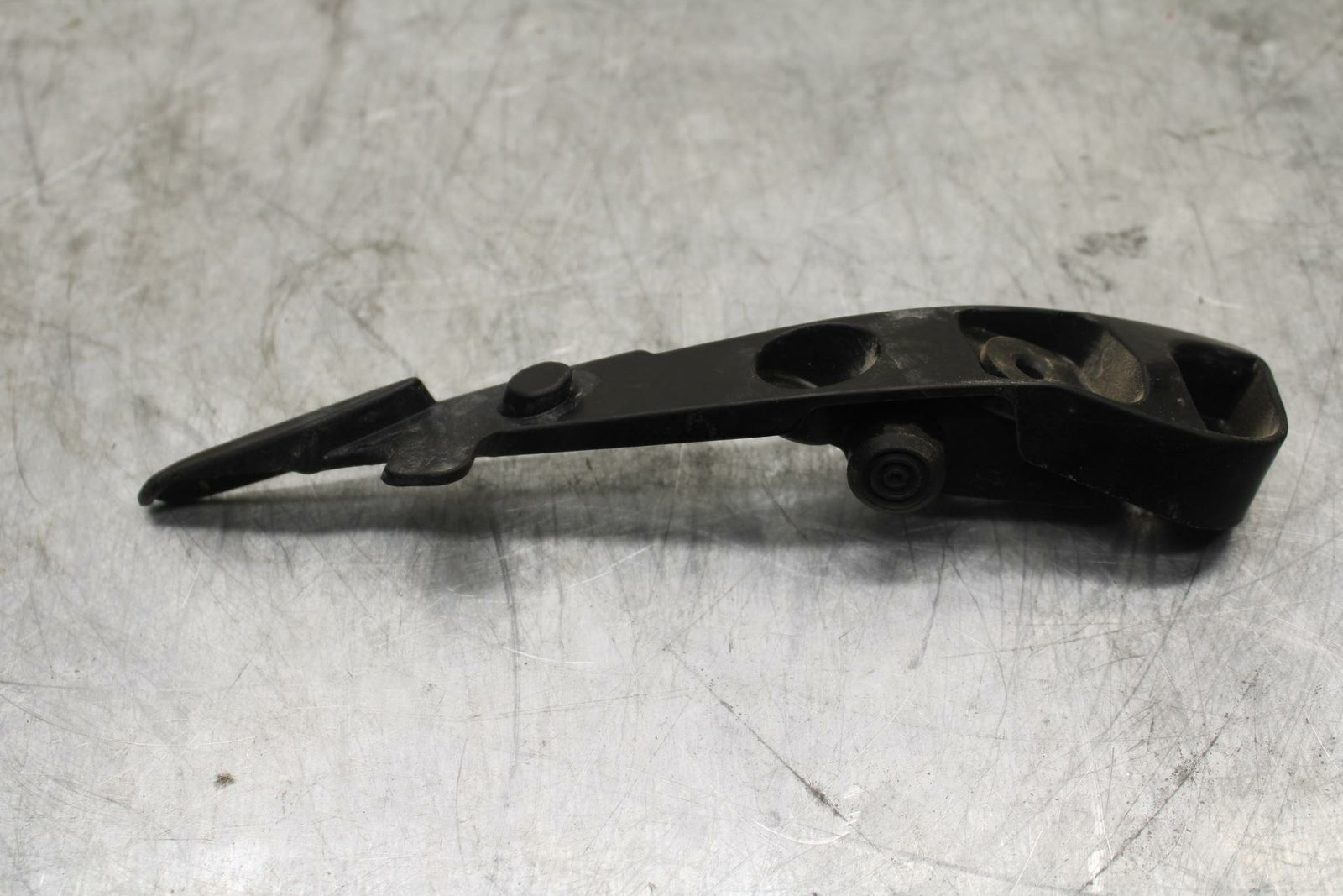 19-20 KAWASAKI NINJA ZX6R LEFT UPPER FAIRING MIRROR GAUGES STAY BRACKET