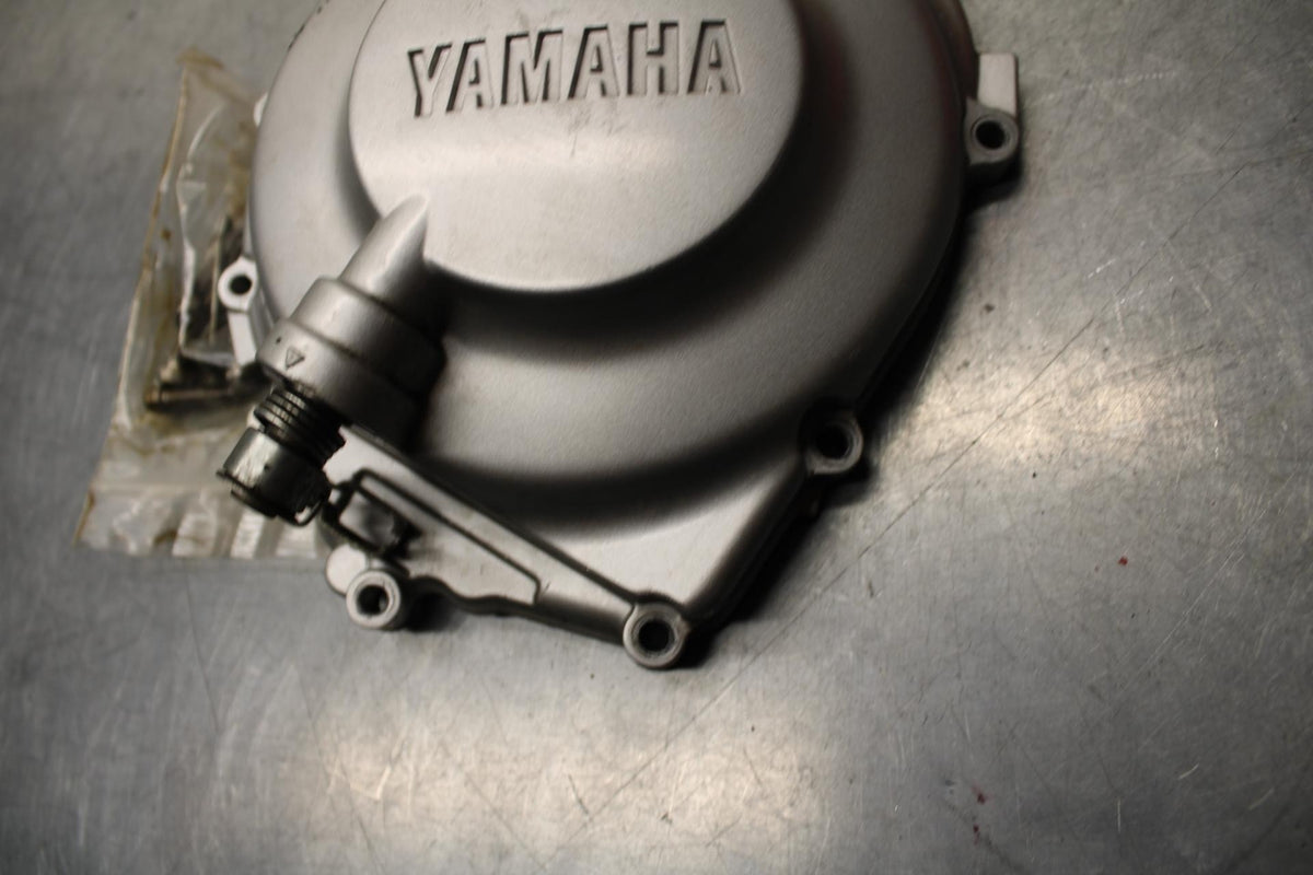 2001 Yamaha YZF R6 CLUTCH SIDE ENGINE MOTOR COVER 5EB-15421-01-00 BB68