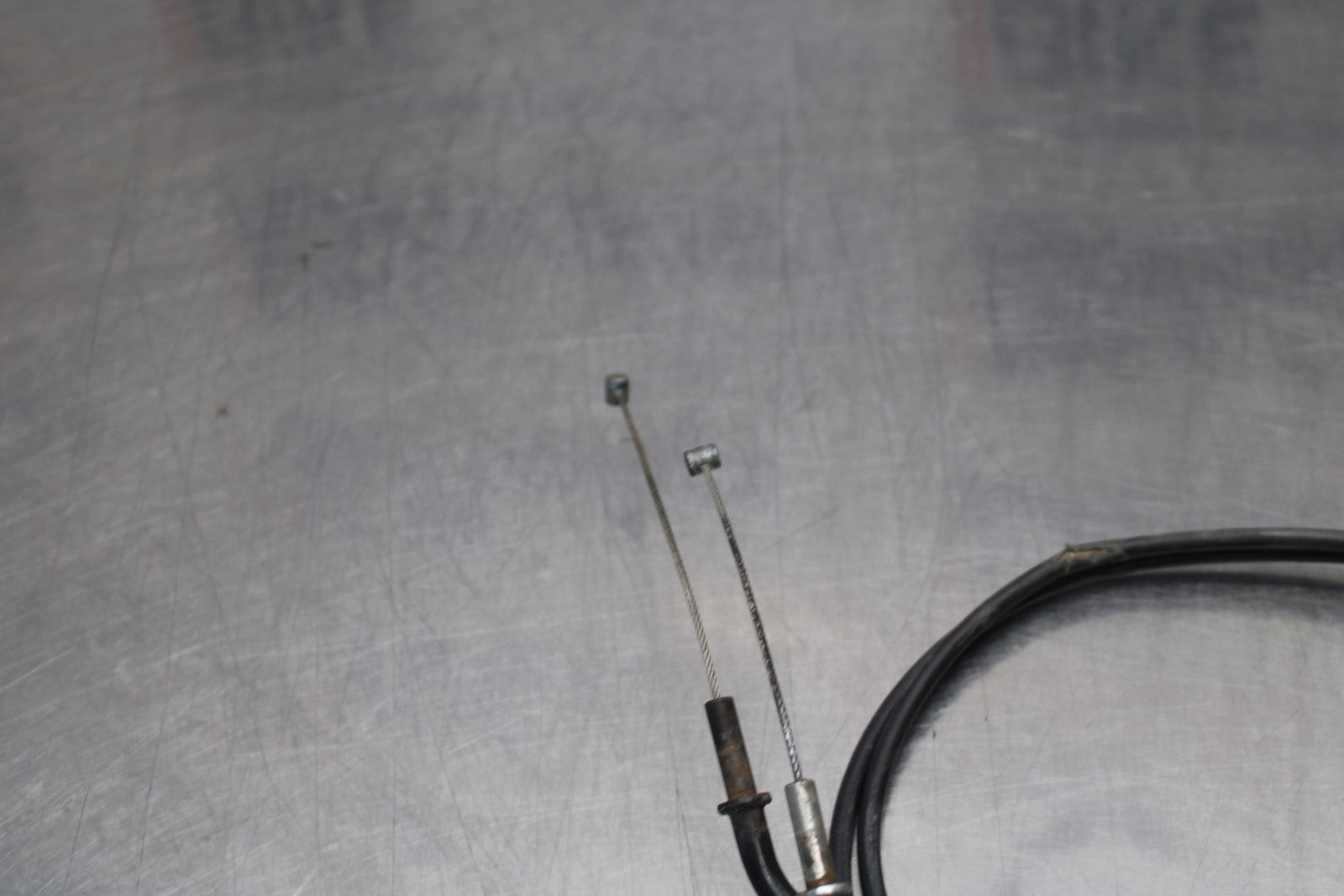 07-08 KAWASAKI NINJA ZX6R THROTTLE CABLE LINE HOUSING GUIDE BB203