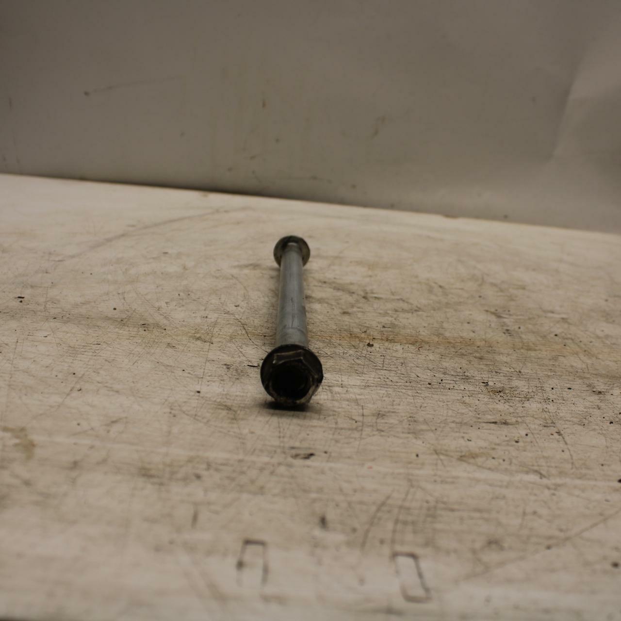 06-21 KAWASAKI VULCAN 900 REAR BACK SWINGARM BOLT SUSPENSION PIVOT AXLE BB363