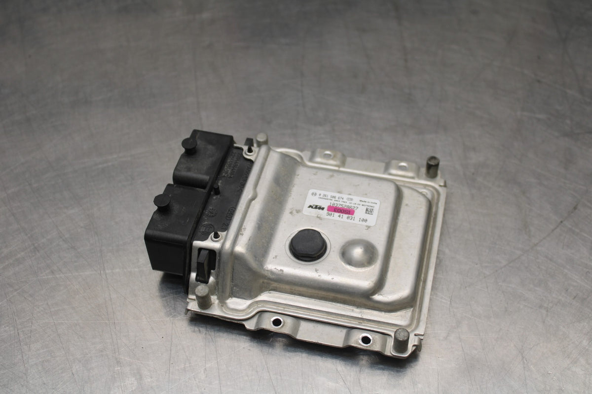 13-16 KTM 390 DUKE ECU COMPUTER CONTROLLER UNIT BLACK BOX ECM CDI  BB815