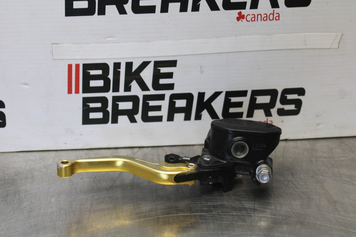 24-25 KAWASAKI NINJA 500 ABS FRONT BRAKE MASTER CYLINDER w/ LEVER BB899