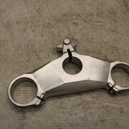 08-10 DUCATI 848 FORKS UPPER TRIPLE TREE CLAMP BB369