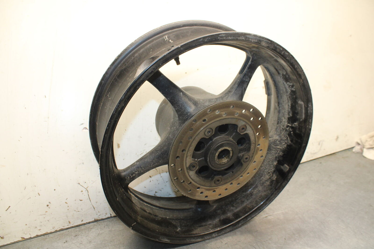 06-07 YAMAHA YZF R6 REAR WHEEL BACK RIM AND ROTOR BB742