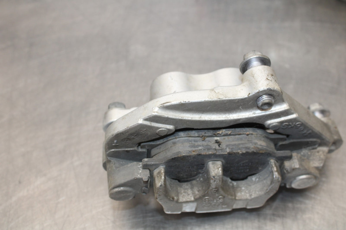 08 YAMAHA V STAR 1100 XVS1100AW CLASSIC RIGHT LEFT FRONT BRAKE CALIPER SET BB916