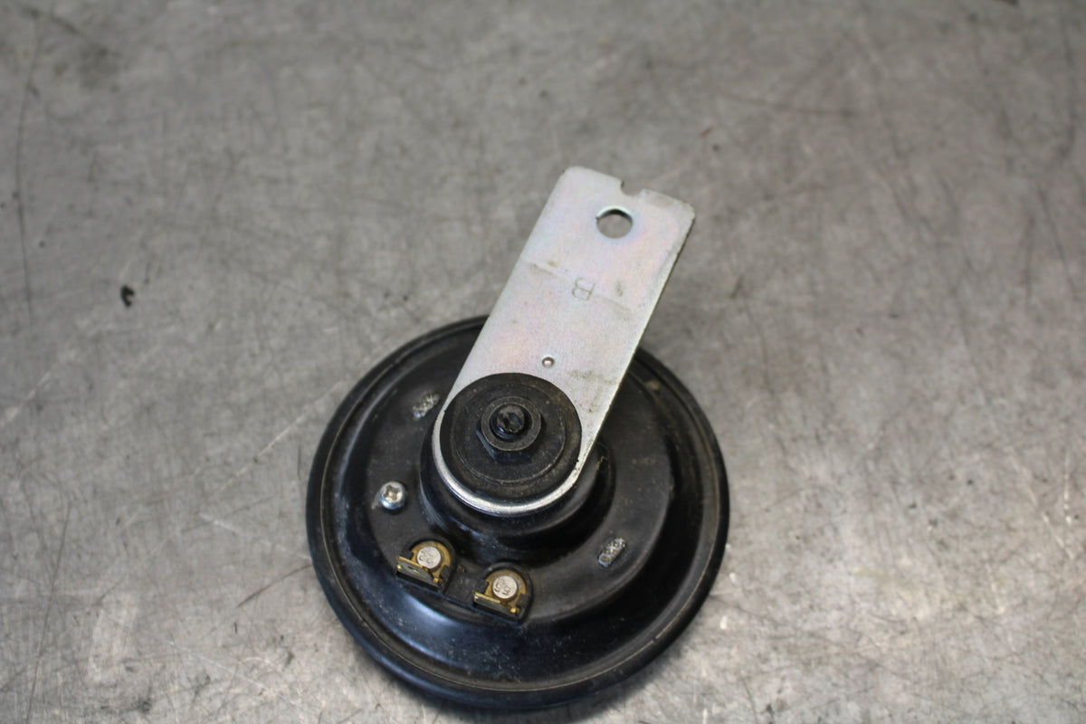 08-16 YAMAHA YZF R6 HORN SIGNAL 4TH-83371-00-00 BB665