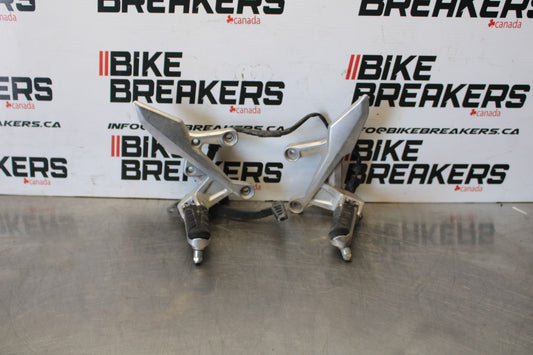 18 HONDA CB500F RIGHT LEFT REARSETS REAR SET DRIVER FOOT PEGS BB861