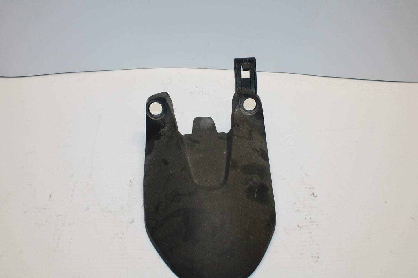 18-20 HUSQVARNA VITPILEN 401 REAR BACK WHEEL TIRE HUGGER FENDER BB248