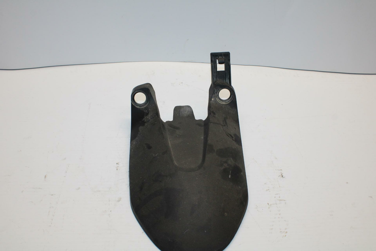 18-20 HUSQVARNA VITPILEN 401 REAR BACK WHEEL TIRE HUGGER FENDER BB248