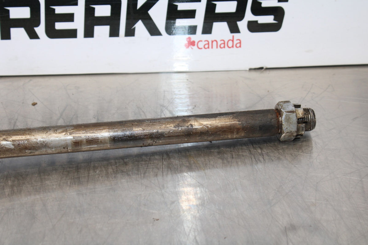 76-77 HONDA GOLDWING 1000 REAR AXLE BACK WHEEL RIM PIVOT BOLT AXEL BB171