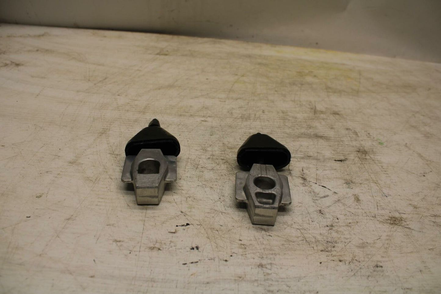 11-12 KAWASAKI NINJA 400 EX400 C  CHAIN TENSIONER ADJUSTMENT BRACKETS BB358 