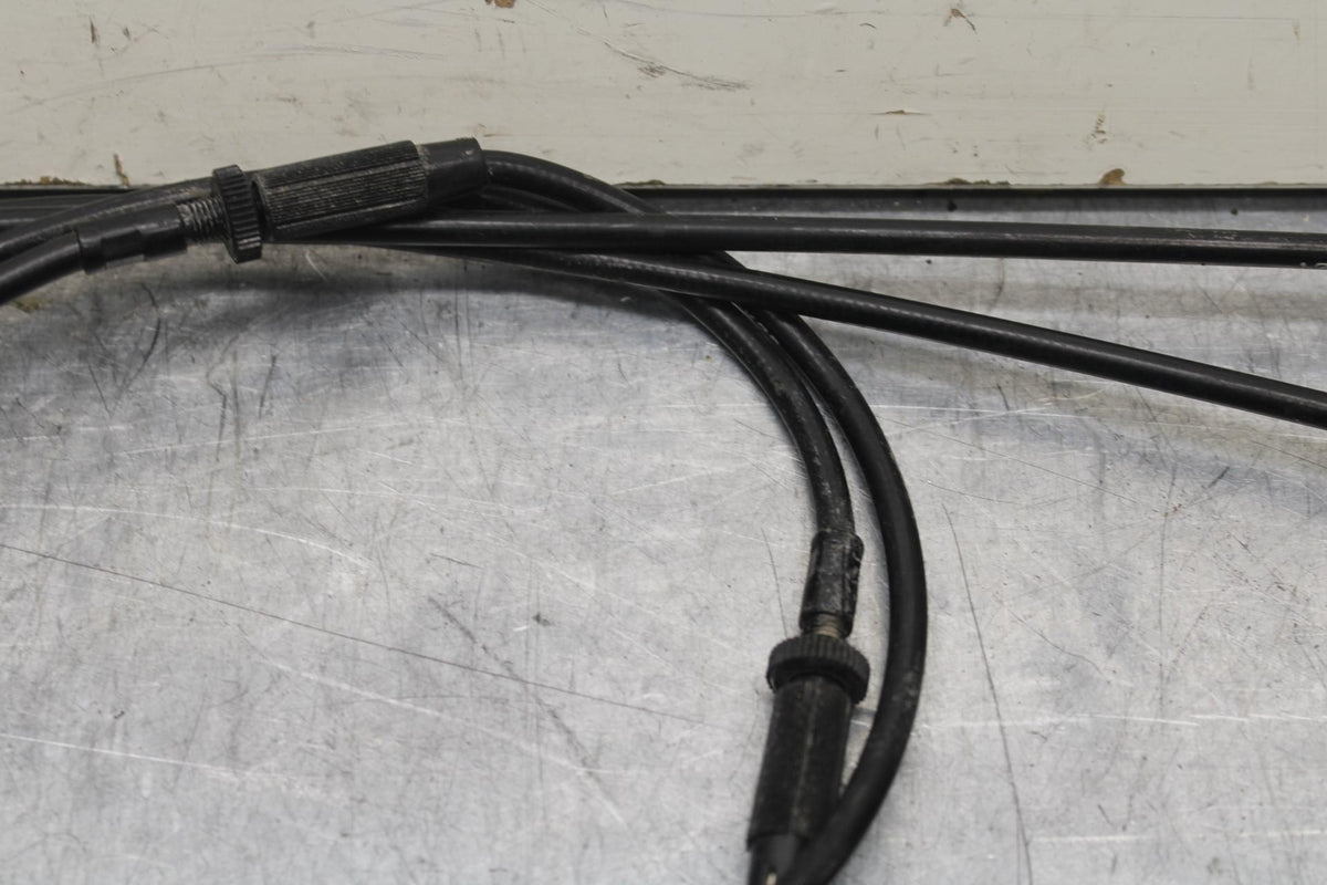 23 KAWASAKI NINJA ZX6R 636 THROTTLE CABLES LINES BB609