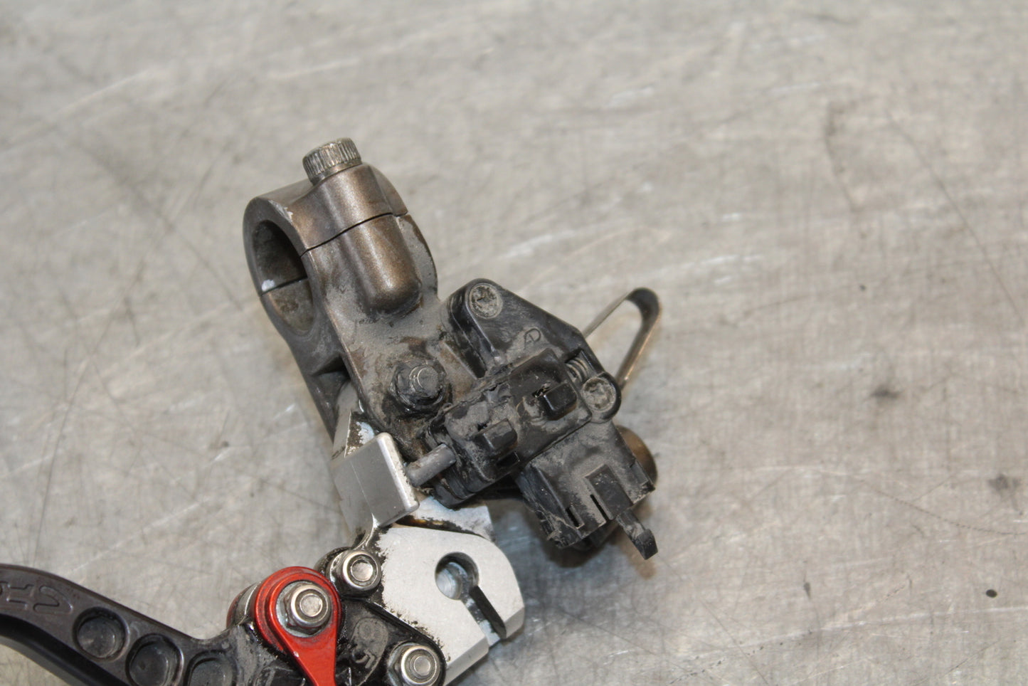 03-04 KAWASAKI NINJA ZX6RR CLUTCH PERCH MOUNT WITH CRG LEVER  BB684