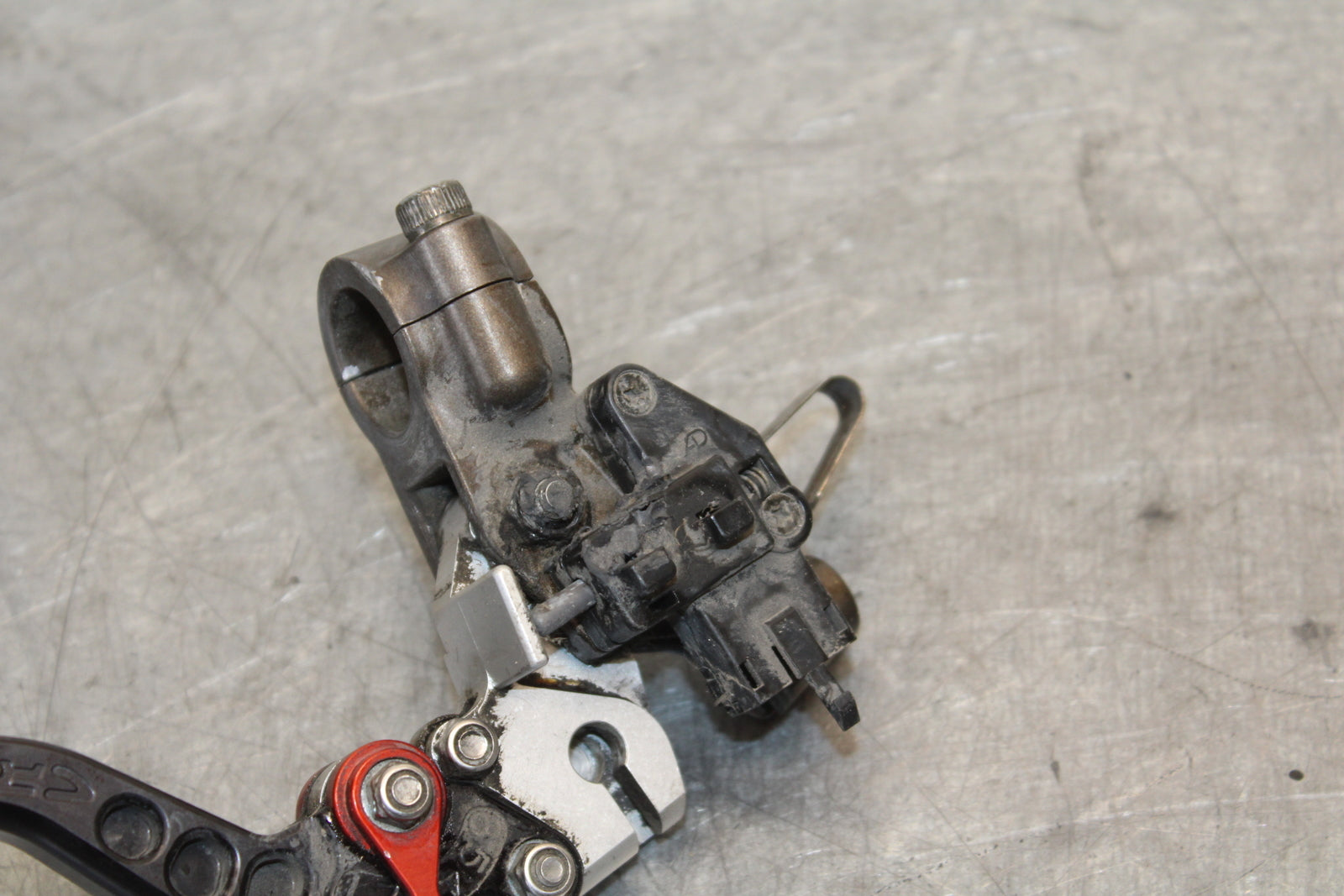 03-04 KAWASAKI NINJA ZX6RR CLUTCH PERCH MOUNT WITH CRG LEVER  BB684