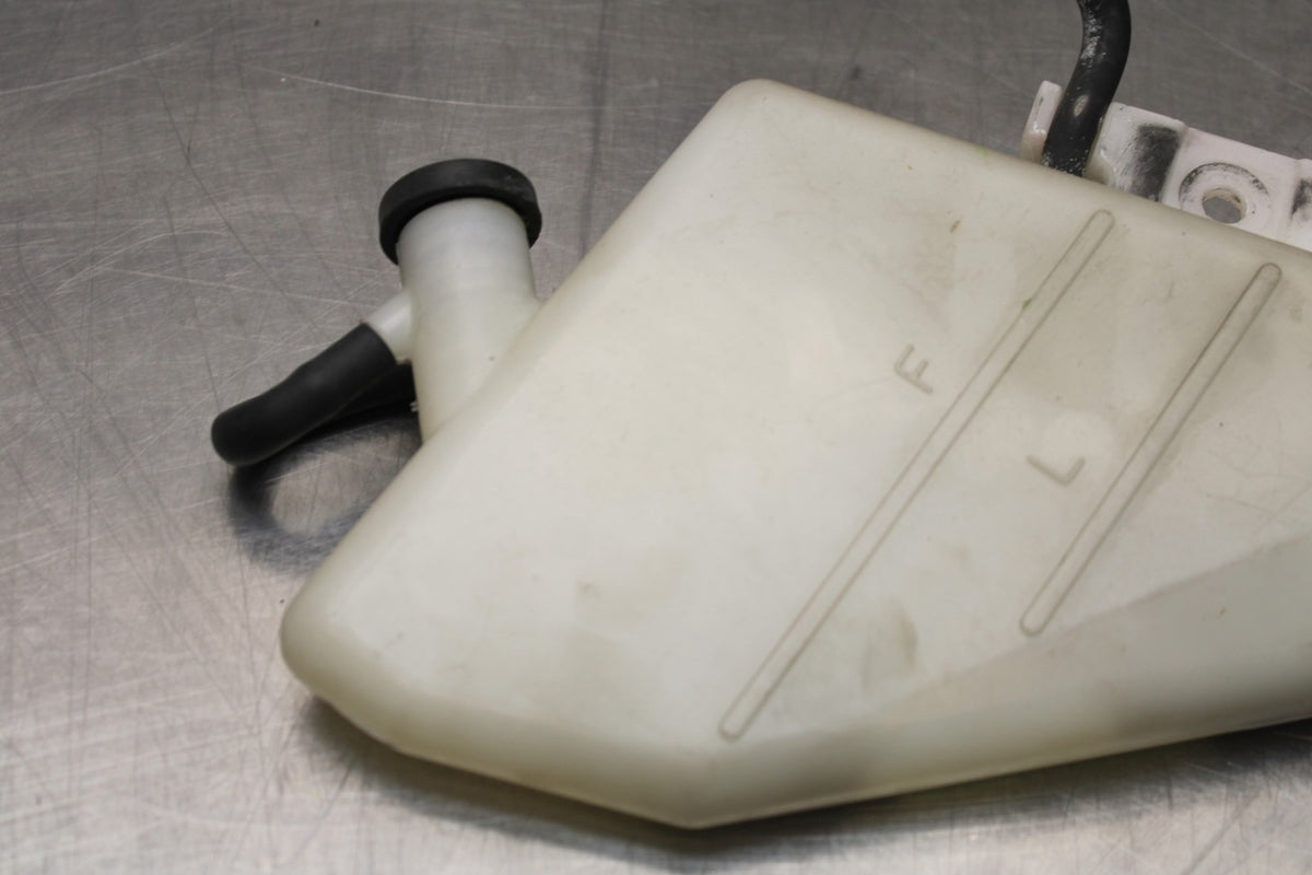 05-06 SUZUKI GSXR1000 COOLANT WATER TANK RESERVOIR BOTTLE BB857