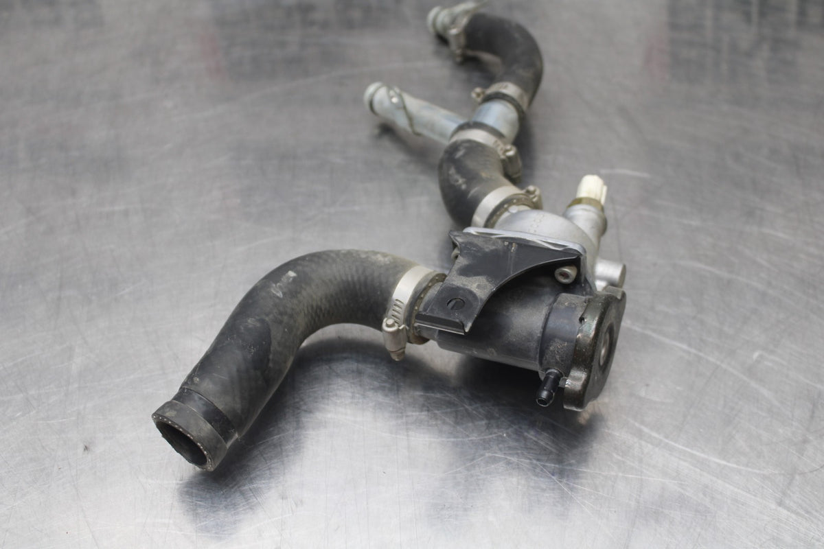 06 KAWASAKI VULCAN 900 THERMOSTAT W HOUSING ASSEMBLY BB799