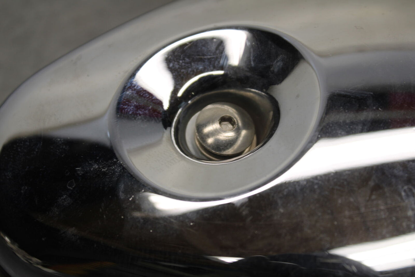 05-09 SUZUKI BOULEVARD C90 AIR CLEANER FILTER BOX BB692