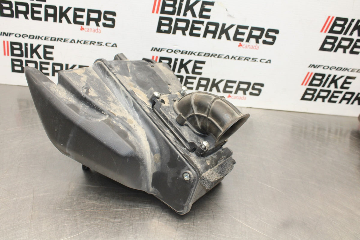 22-25 YAMAHA YZF R7 AIRBOX AIR INTAKE FILTER BOX BB850