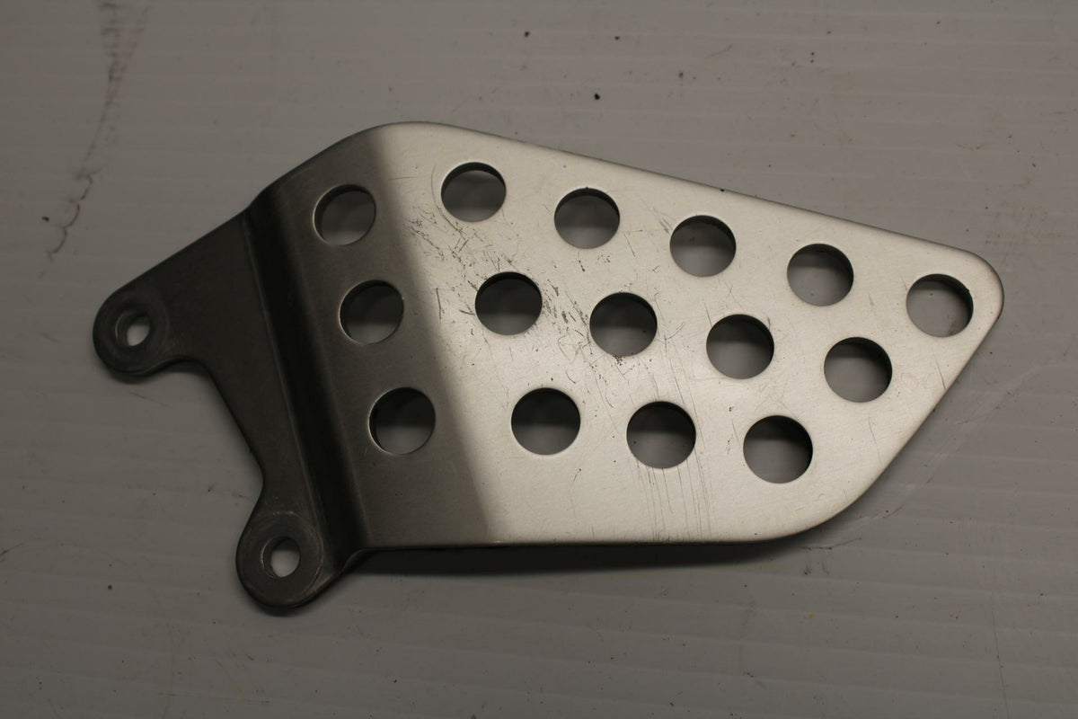 04-05 HONDA CBR1000RR LEFT RIGHT SET HEEL GUARDS COVER  BB242