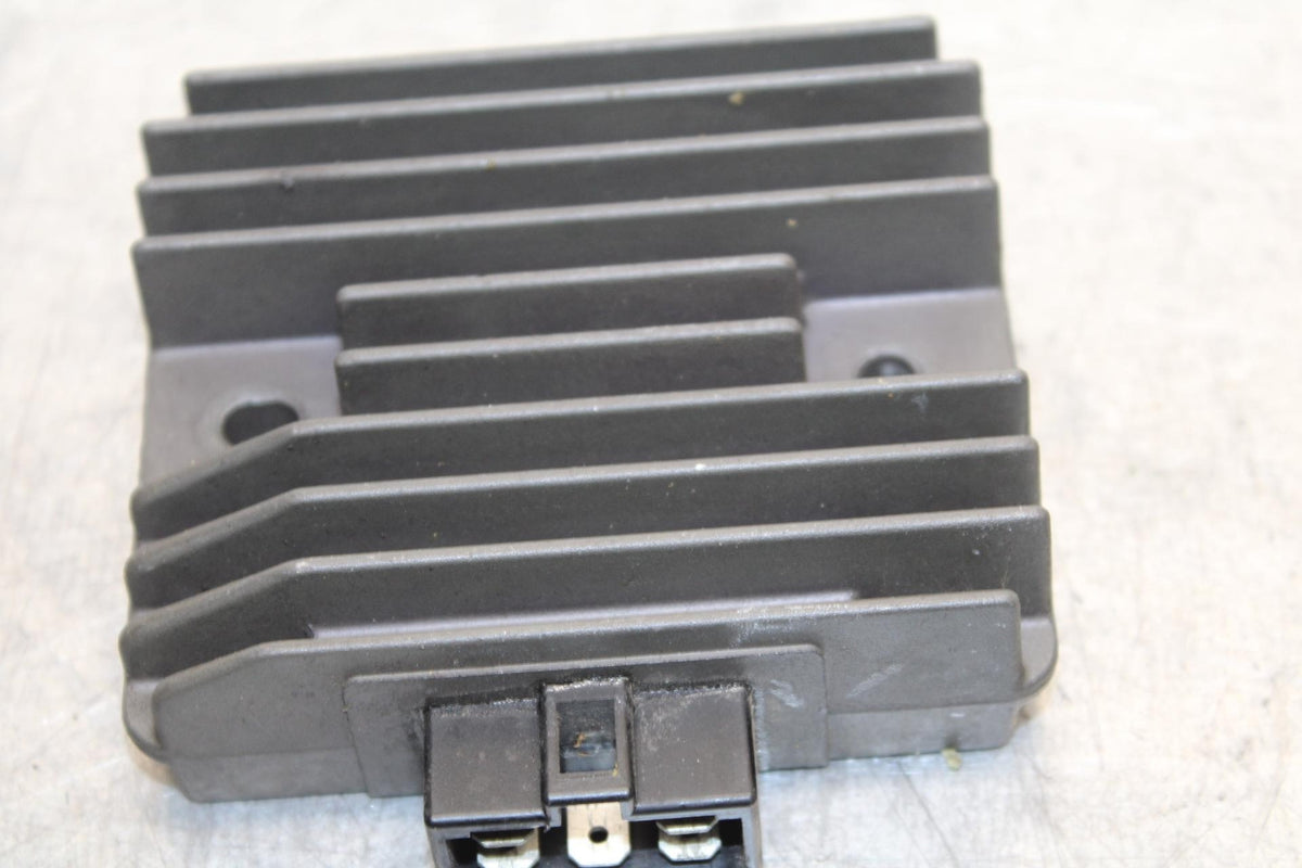 05 YAMAHA YZF R6S RECTIFIER VOLTAGE REGULATOR BB95