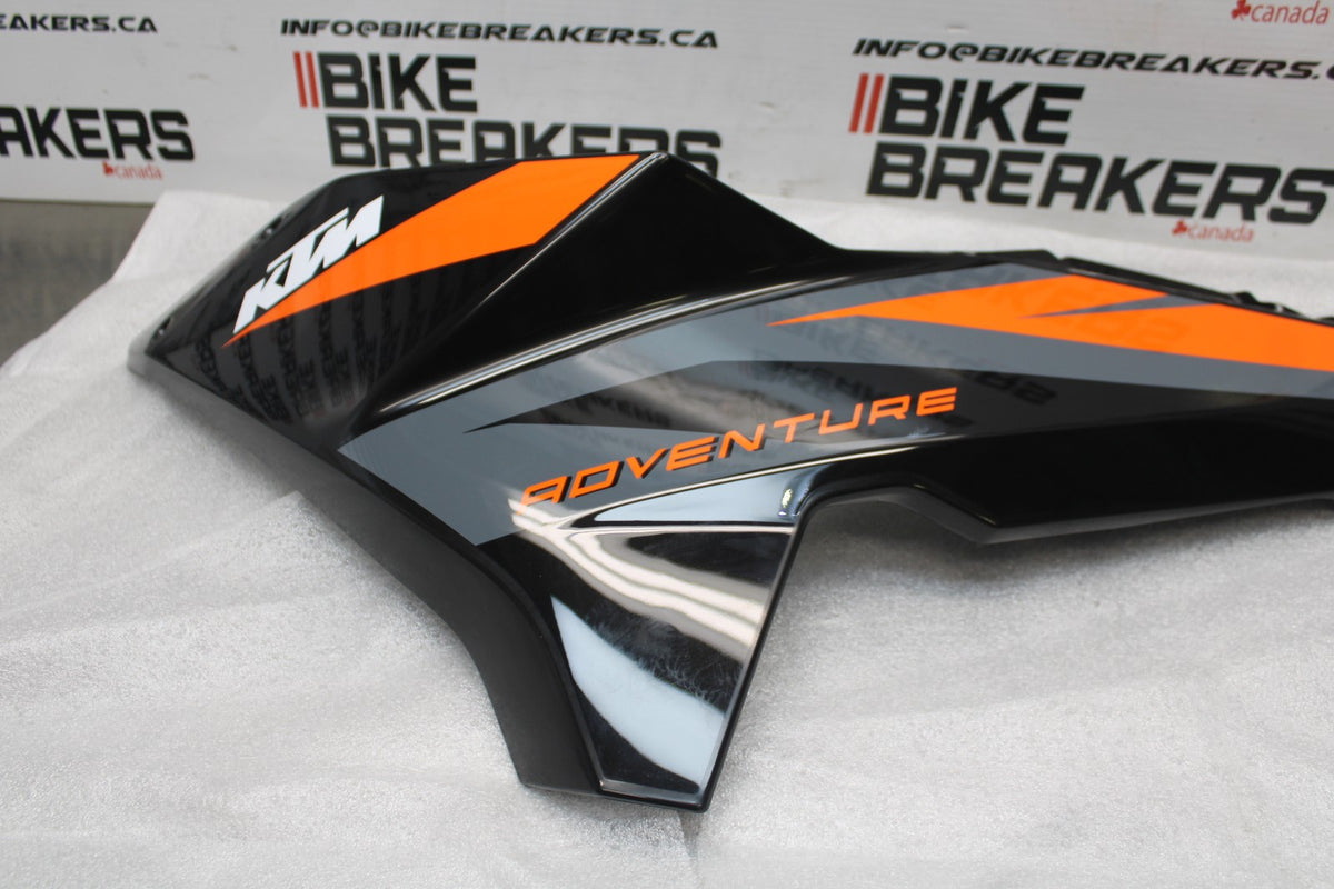 23-24 KTM 890 ADVENTURE NEW!! LEFT GAS TANK FUEL PANEL COVER TRIM COWL BB001