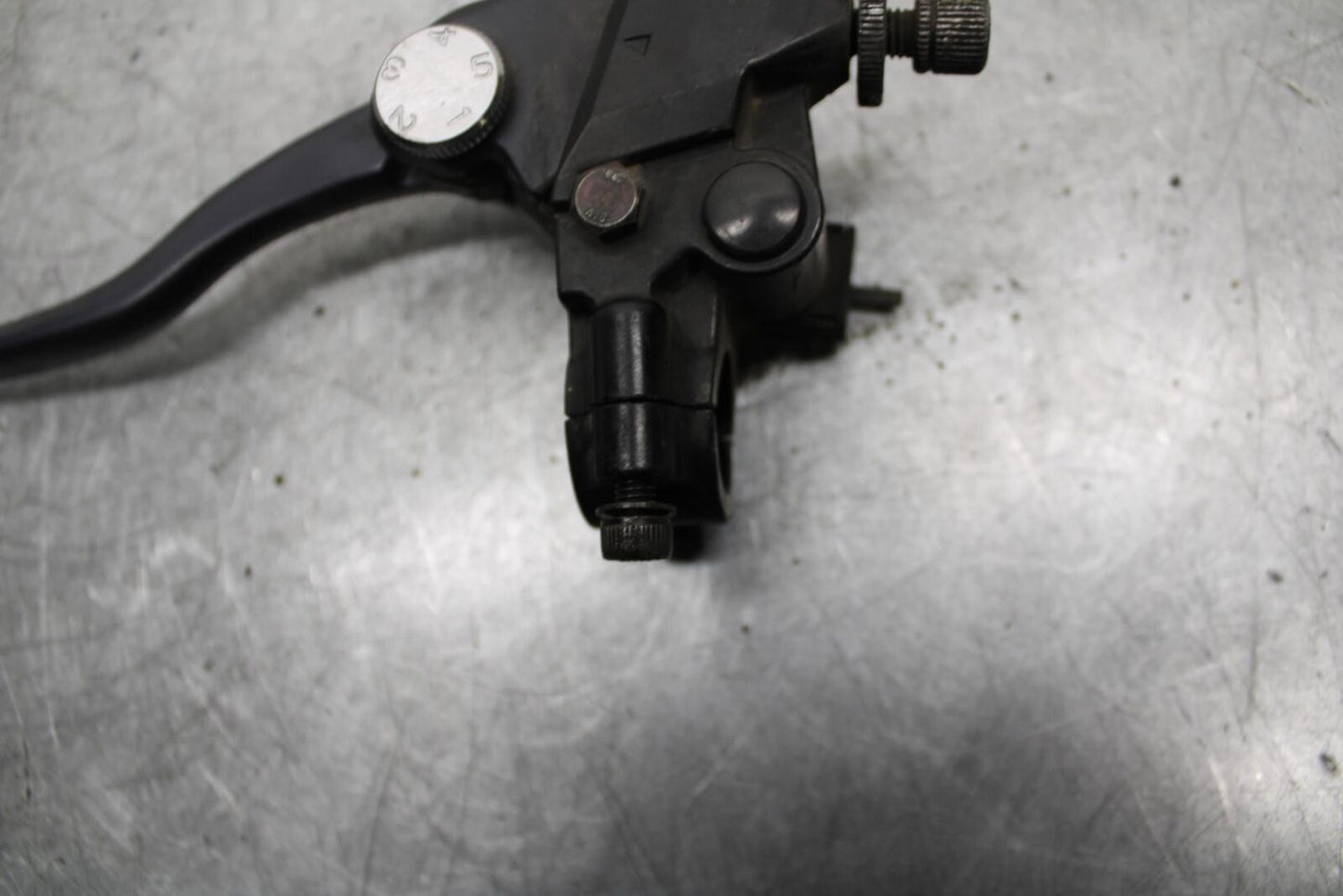 2001 Kawasaki Ninja ZX6 ZX600E CLUTCH PERCH MOUNT WITH LEVER  BB547