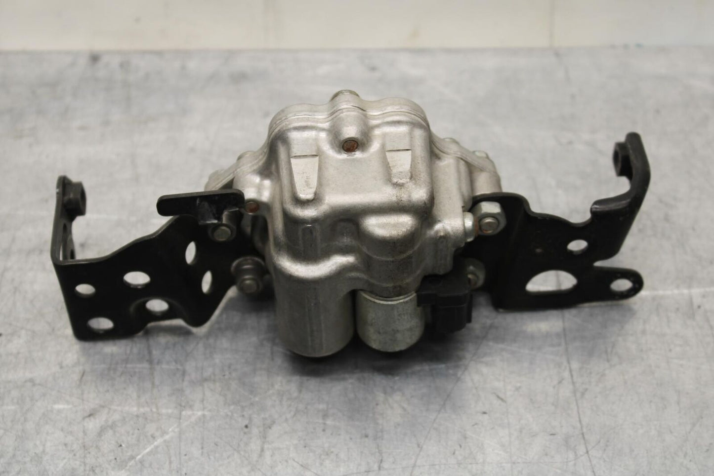 2008 Honda CBR1000RR STEERING DAMPER STABILIZER 53700-MFL-013 BB579