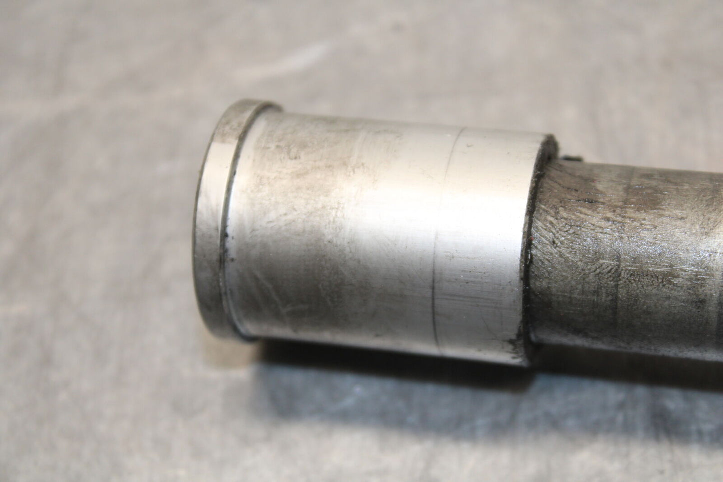 09-12 KAWASAKI NINJA ZX6R ZX600R FRONT WHEEL RIM AXLE BOLT 41068-0604 BB656