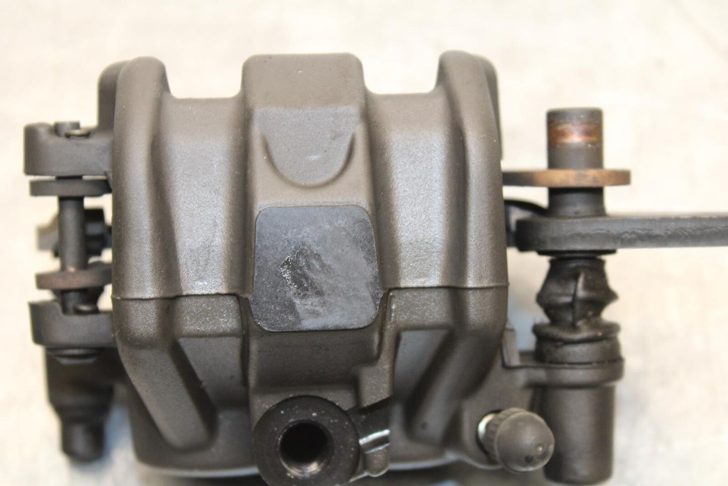 19-21 YAMAHA YZF R3 FRONT BRAKE CALIPER  CALIPER BB588