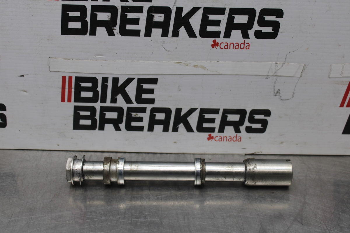 16 DUCATI 959 PANIGALE FRONT WHEEL RIM AXLE PIVOT BOLT BB912