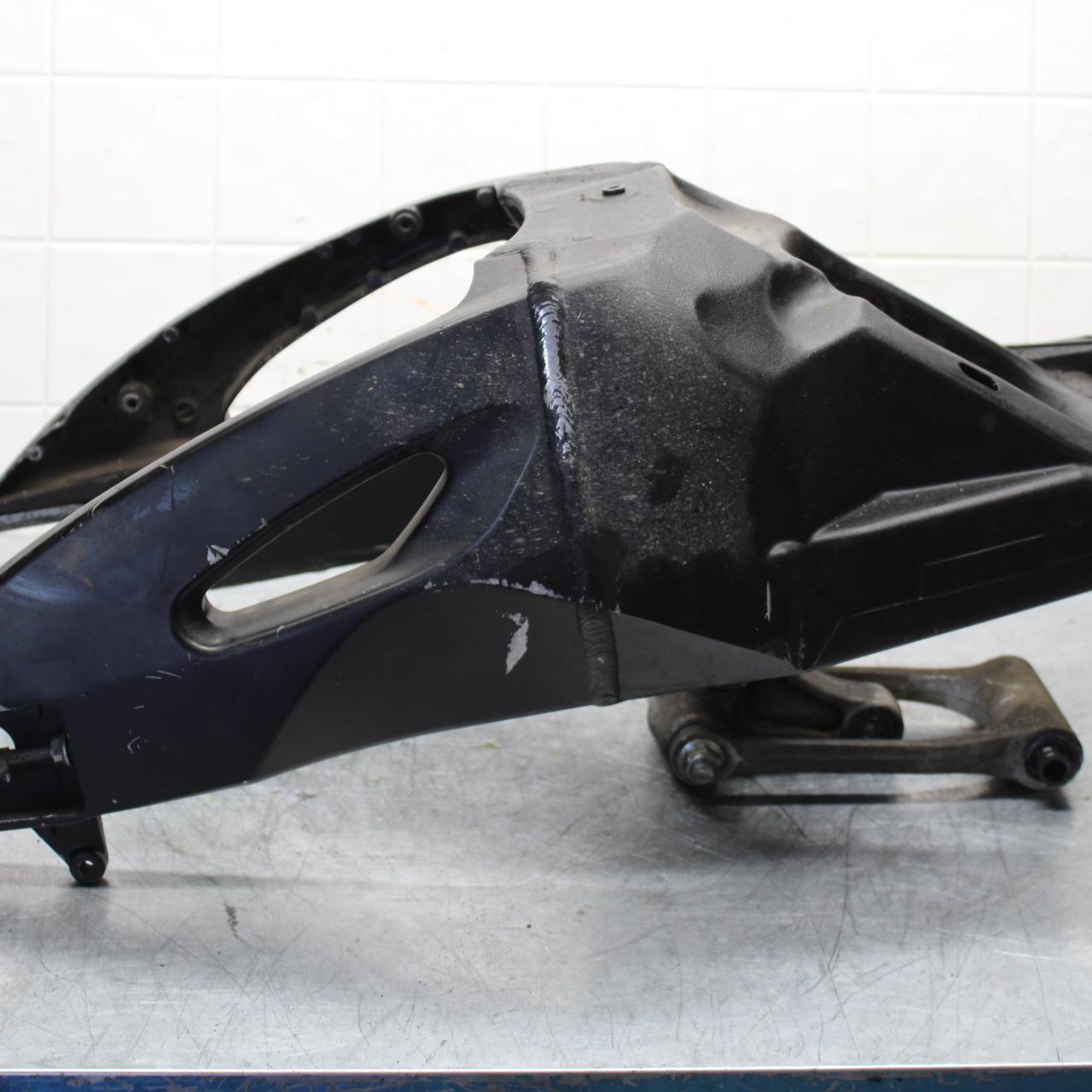 2006 Suzuki GSXR600 REAR SWINGARM BACK SUSPENSION SWING ARM BB447