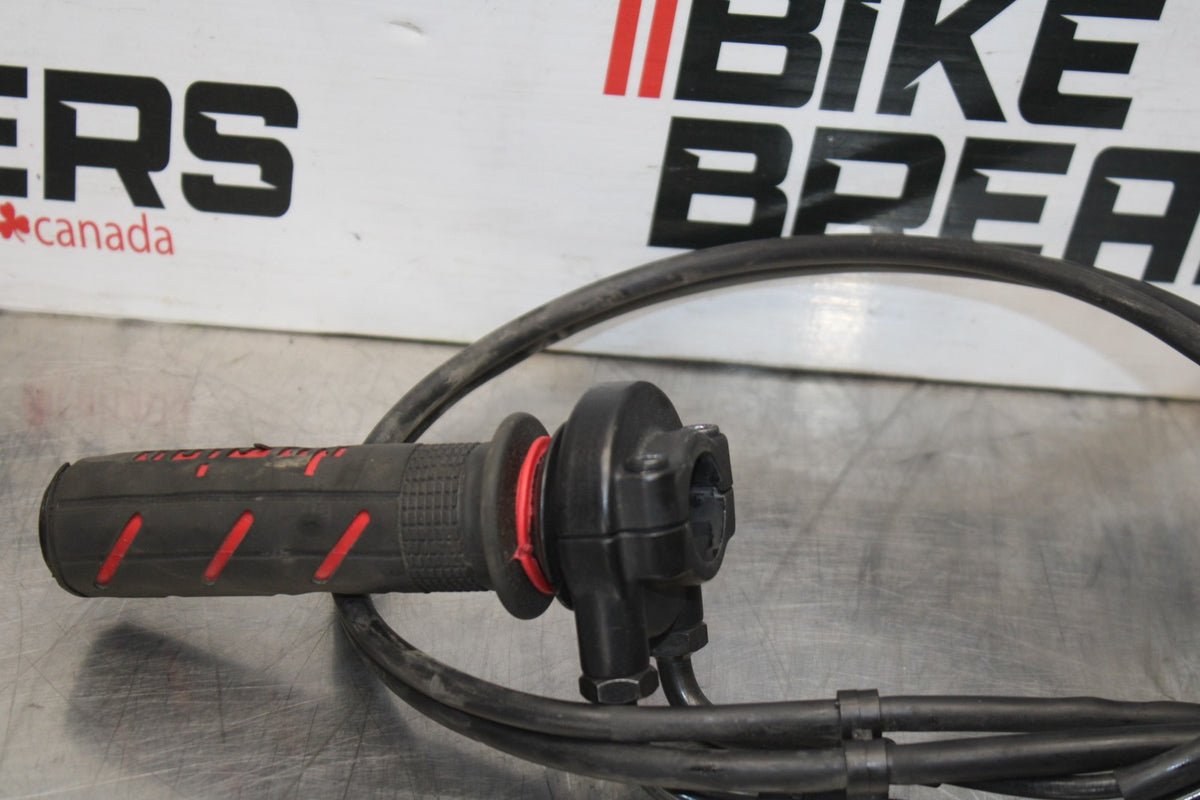 15 APRILIA RSV4 FACTORY APRC THROTTLE CABLES/ ACCELERATOR POSITION SENSOR BB901