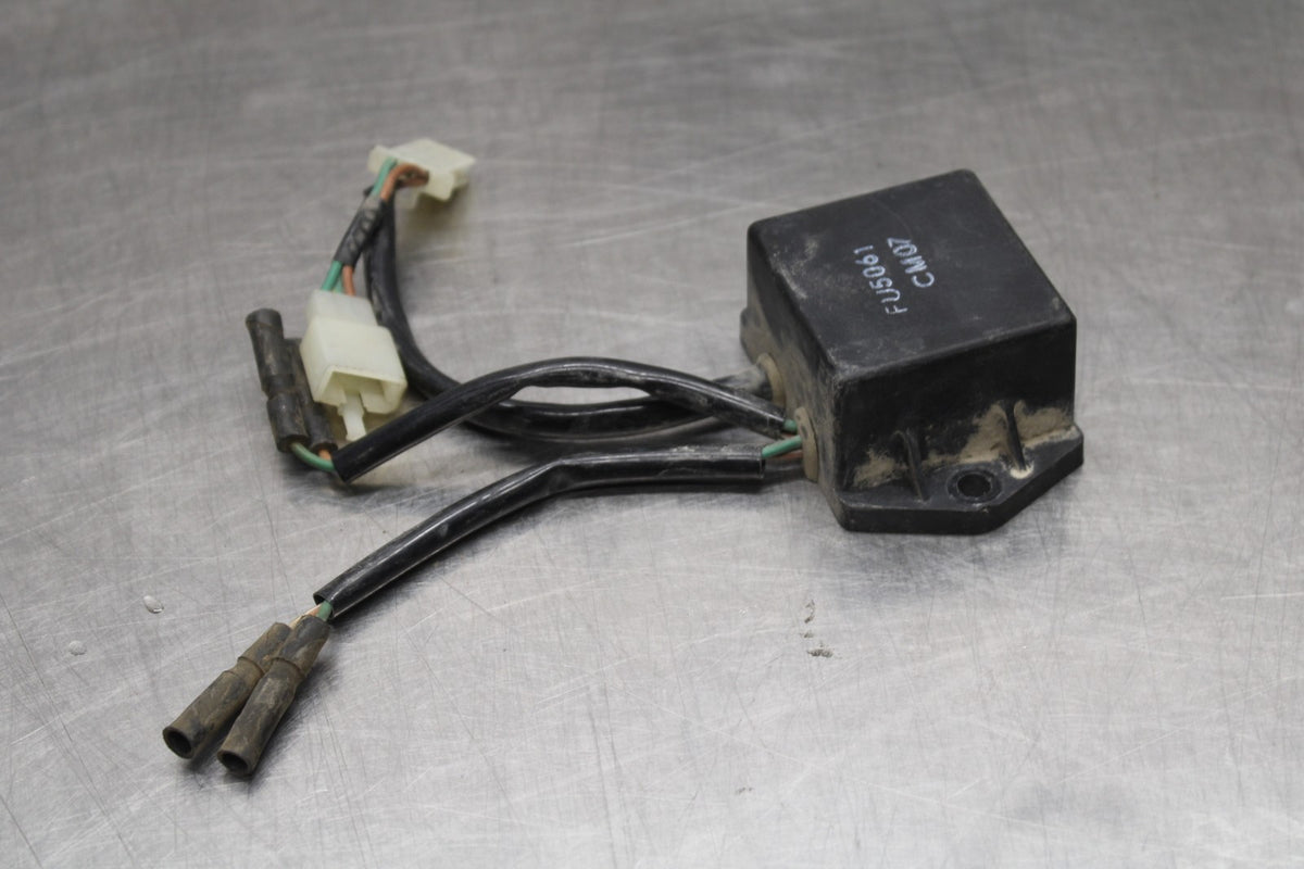88-00 HONDA GOLDWING 1500 REAR TURN SIGNAL BLINKER RELAY FLASHER SWITCH BB883
