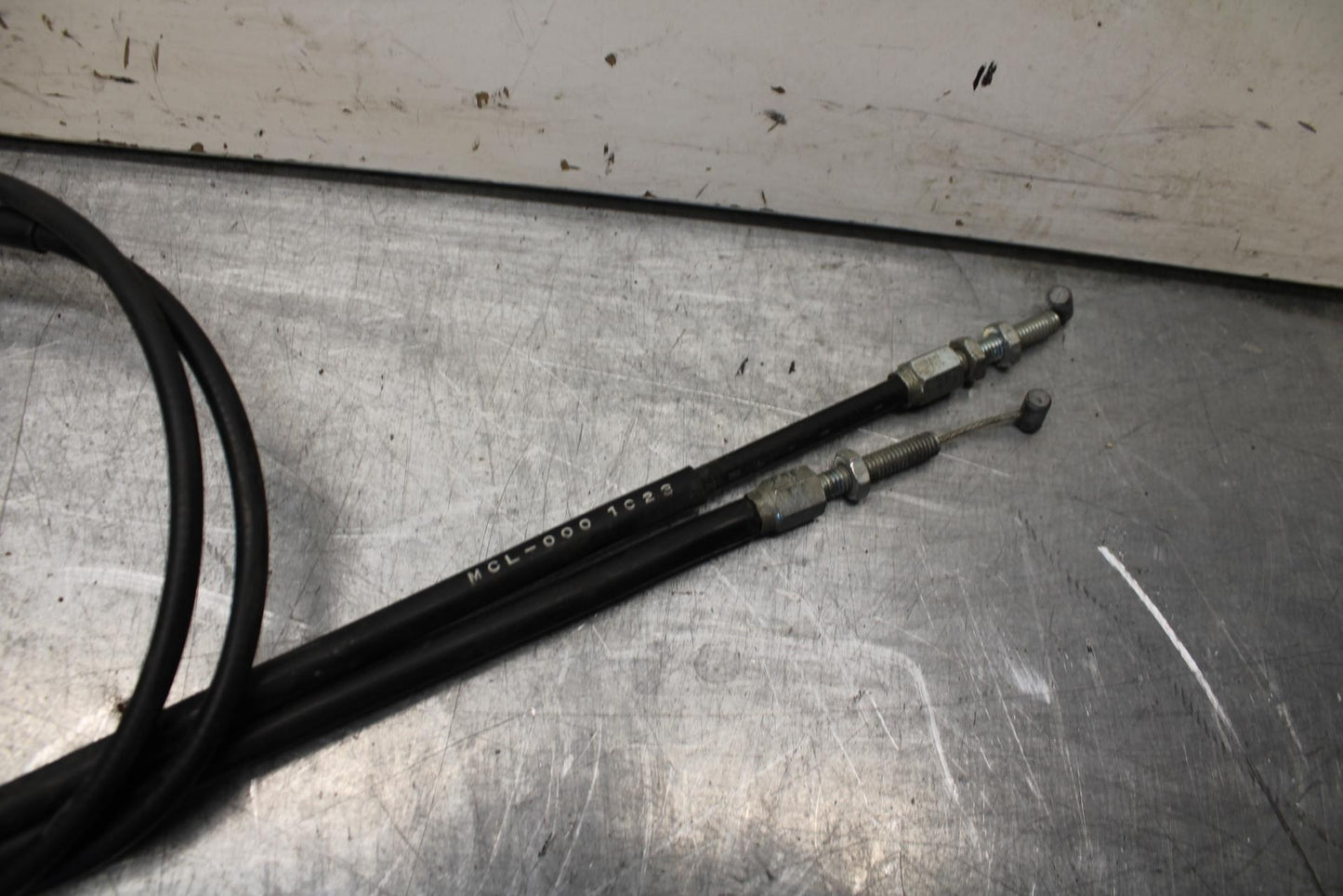 01-02 HONDA SHADOW SPIRIT 750 THROTTLE CABLES LINES BB632