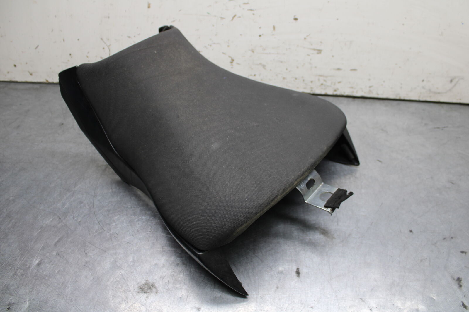 14-15 KAWASAKI NINJA 650 EX650F ABS FRONT DRIVERS SEAT PAD SADDLE PILLION BB741