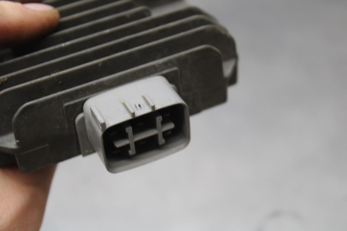 13-17 KAWASAKI NINJA 300 EX300 ABS RECTIFIER VOLTAGE REGULATOR BB189