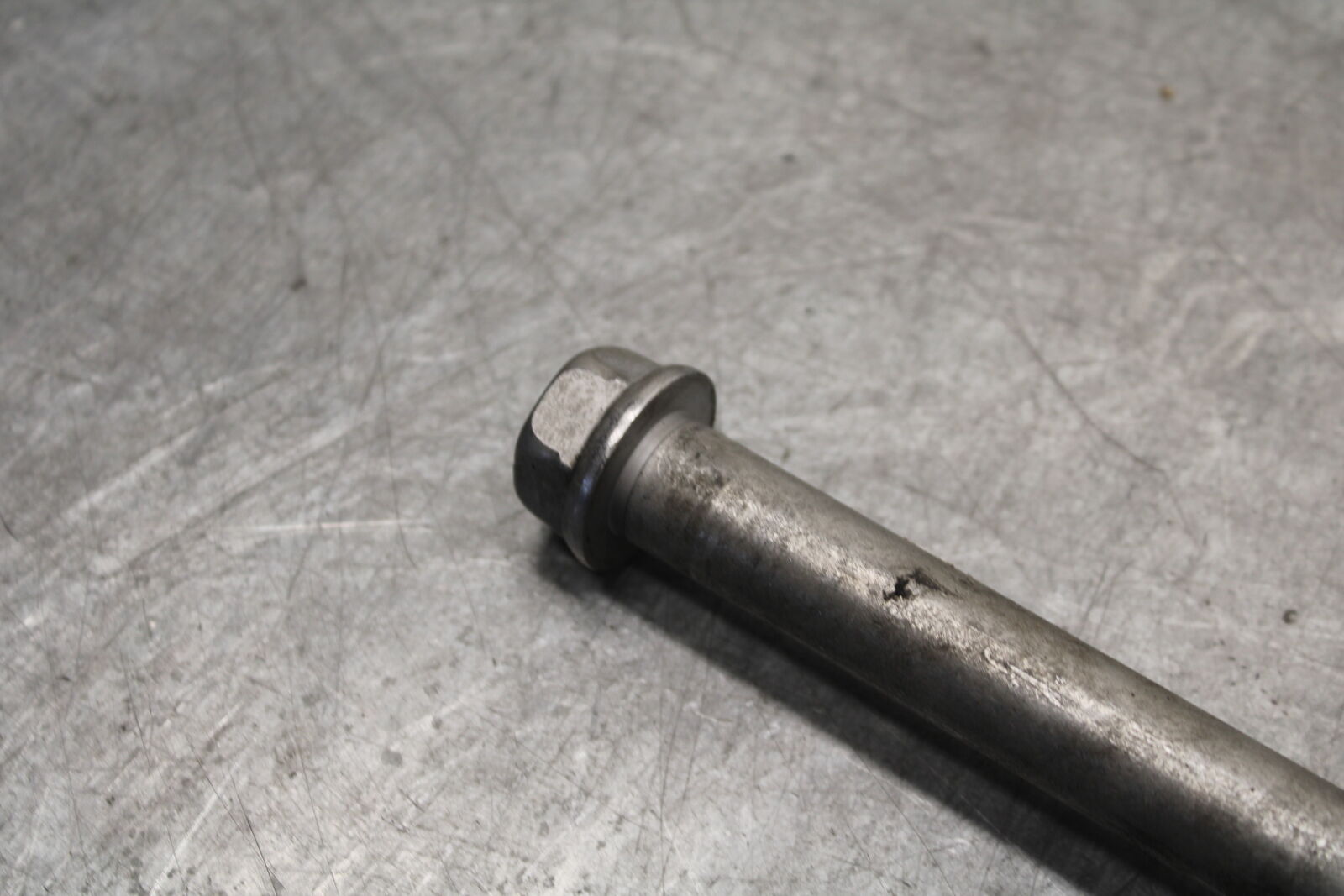 18-23 KAWASAKI NINJA 400 REAR BACK SWINGARM BOLT SUSPENSION PIVOT AXLE BB660