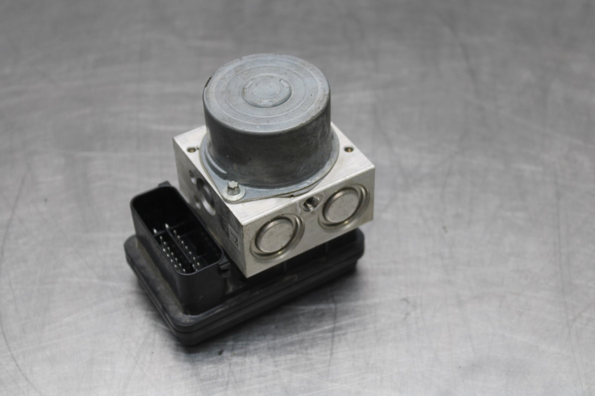12-16 KAWASAKI NINJA 650 EX650F ABS ABS PUMP UNIT MODULE BB860