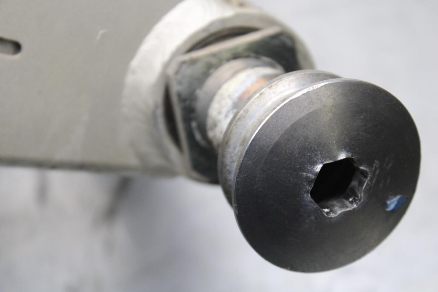 2000 Kawasaki Ninja ZX12R ZX1200A REAR SWINGARM BACK SUSPENSION BB565