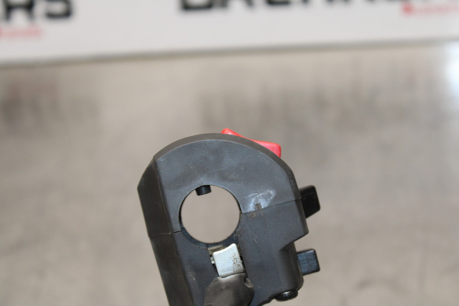 22-25 YAMAHA YZF R7 RIGHT CLIP ON HANDLE KILL OFF START SWITCH SWITCHES BB176
