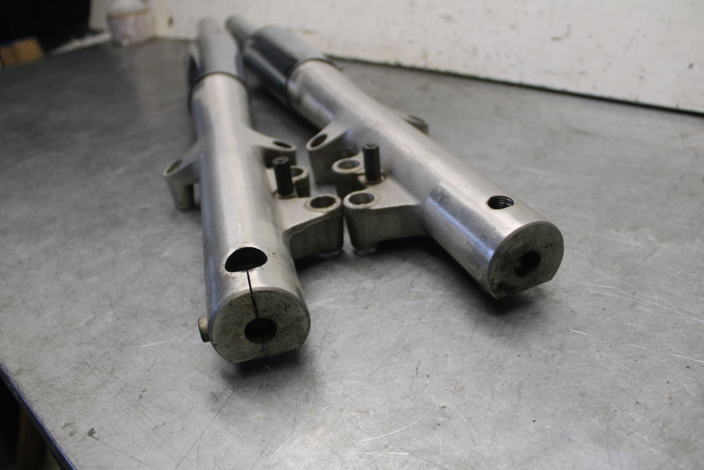 05-09 SUZUKI BOULEVARD C90 FRONT FORKS SHOCK SUSPENSION SET PAIR BB692