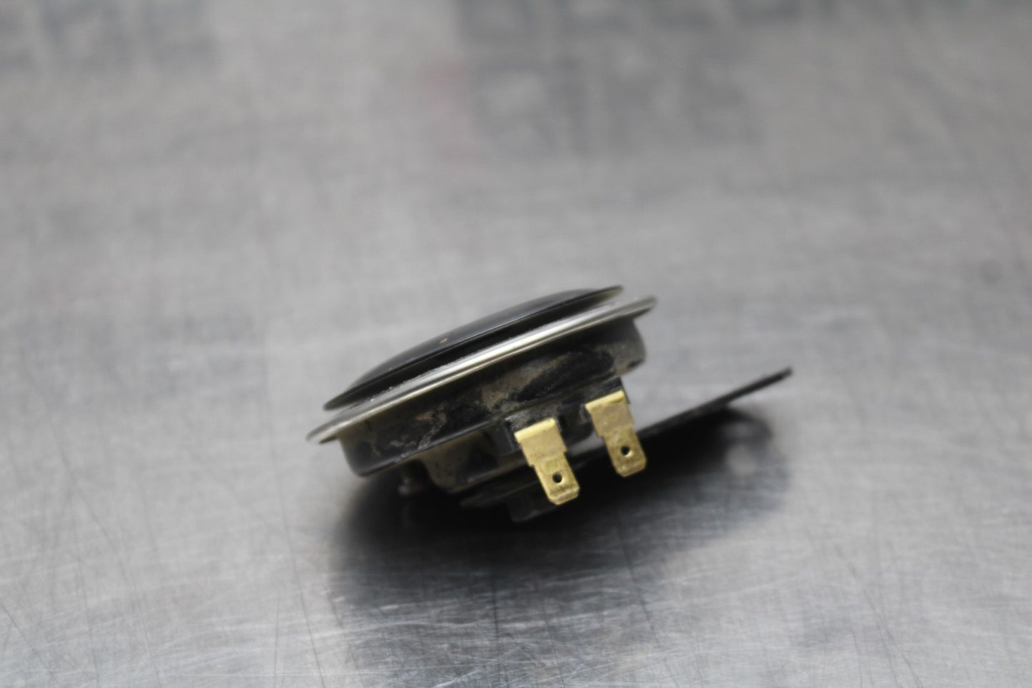 22-25 YAMAHA YZF R7 HORN SIGNAL BD5-83371-00-00 BB769