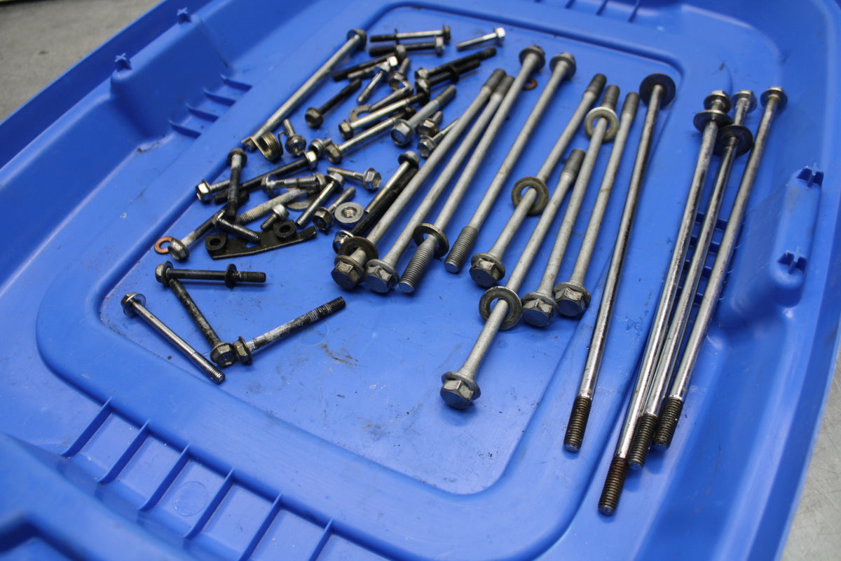 87-03 SUZUKI INTRUDER 1400 VS1400GLP ENGINE BOLTS HARDWARE BB752