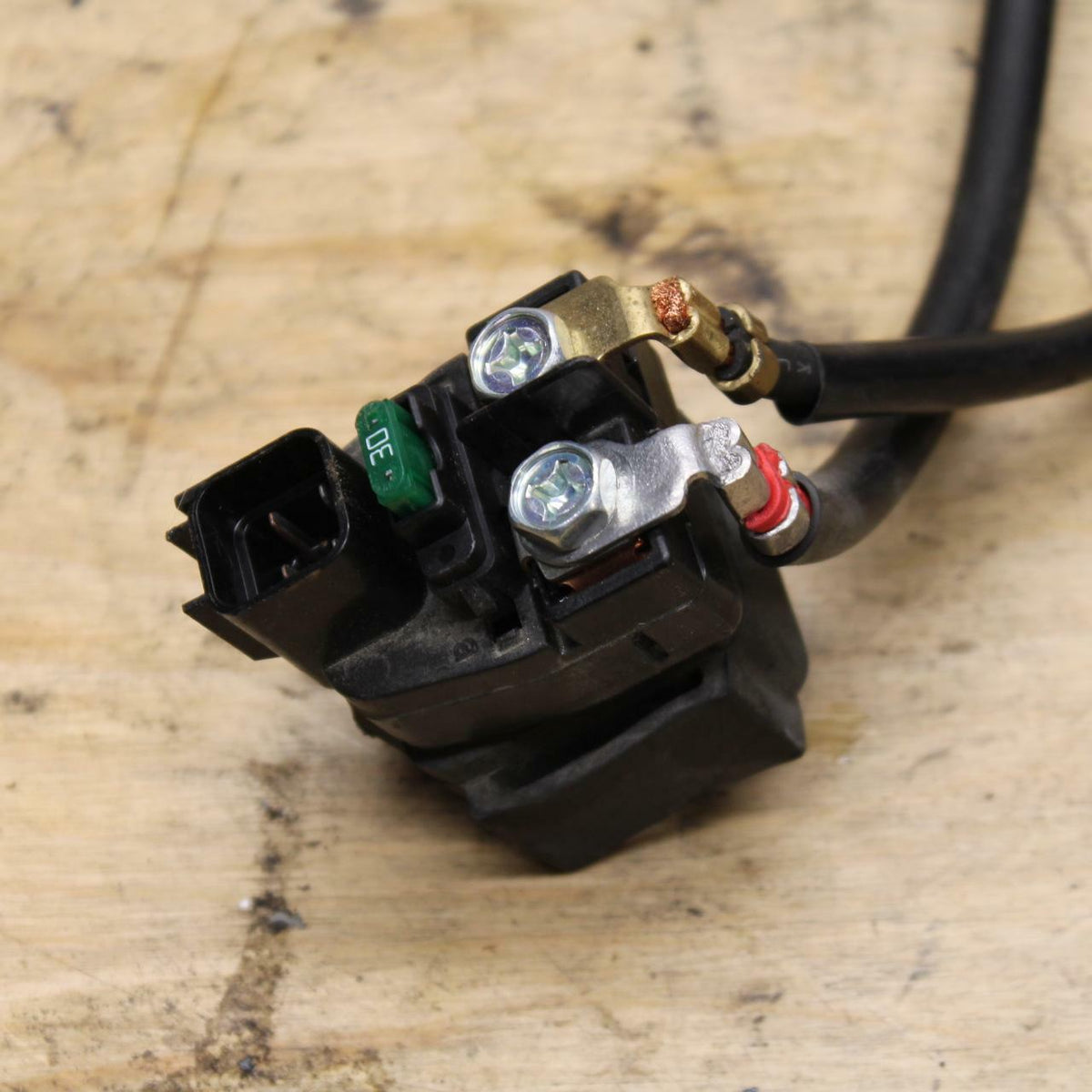 07-12 SUZUKI BANDIT 650S ENGINE STARTER RELAY STARTING MOTOR SWITCH BB328