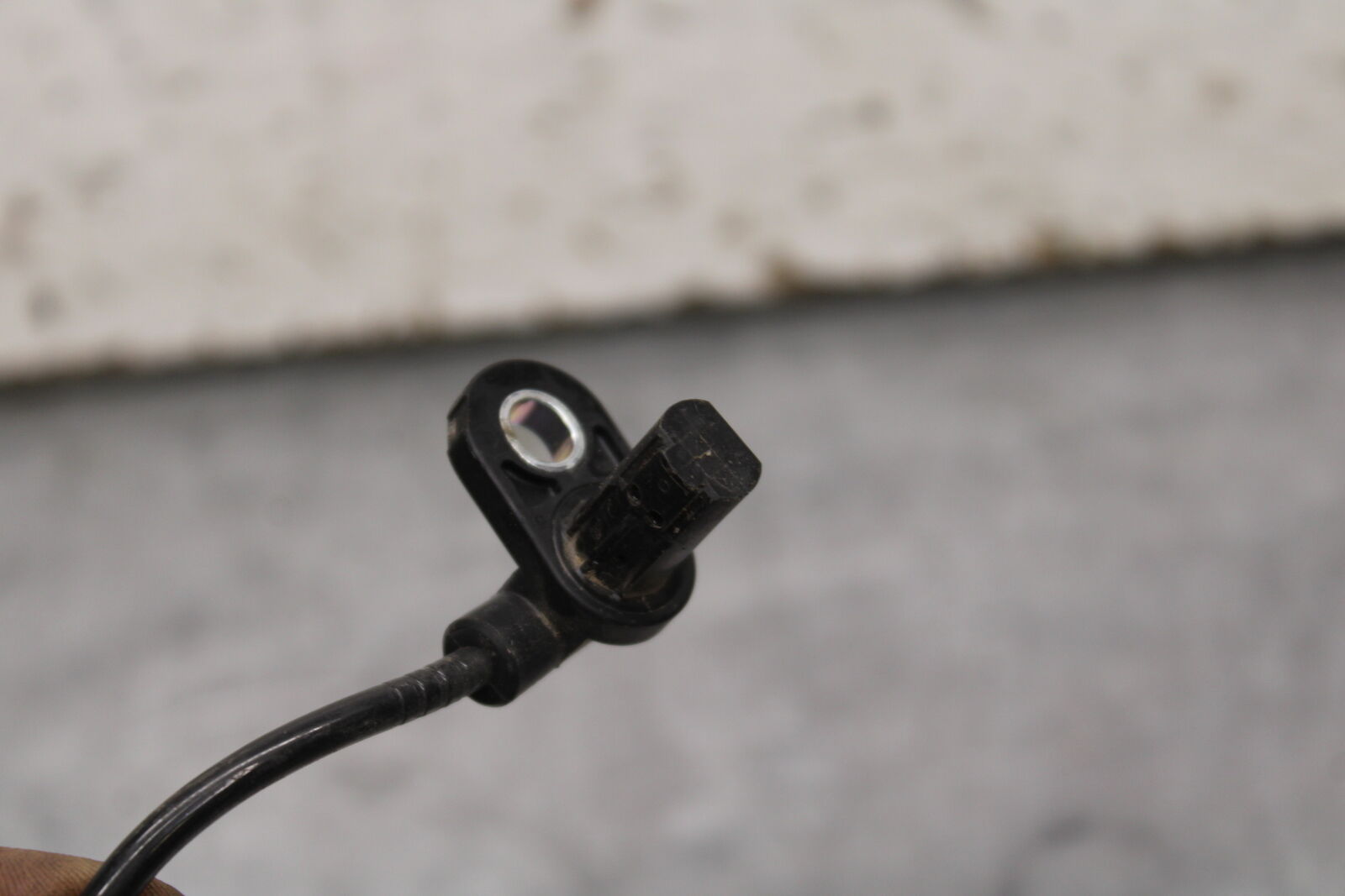 19-24 YAMAHA R3 FRONT ABS BRAKE SENSOR BB736
