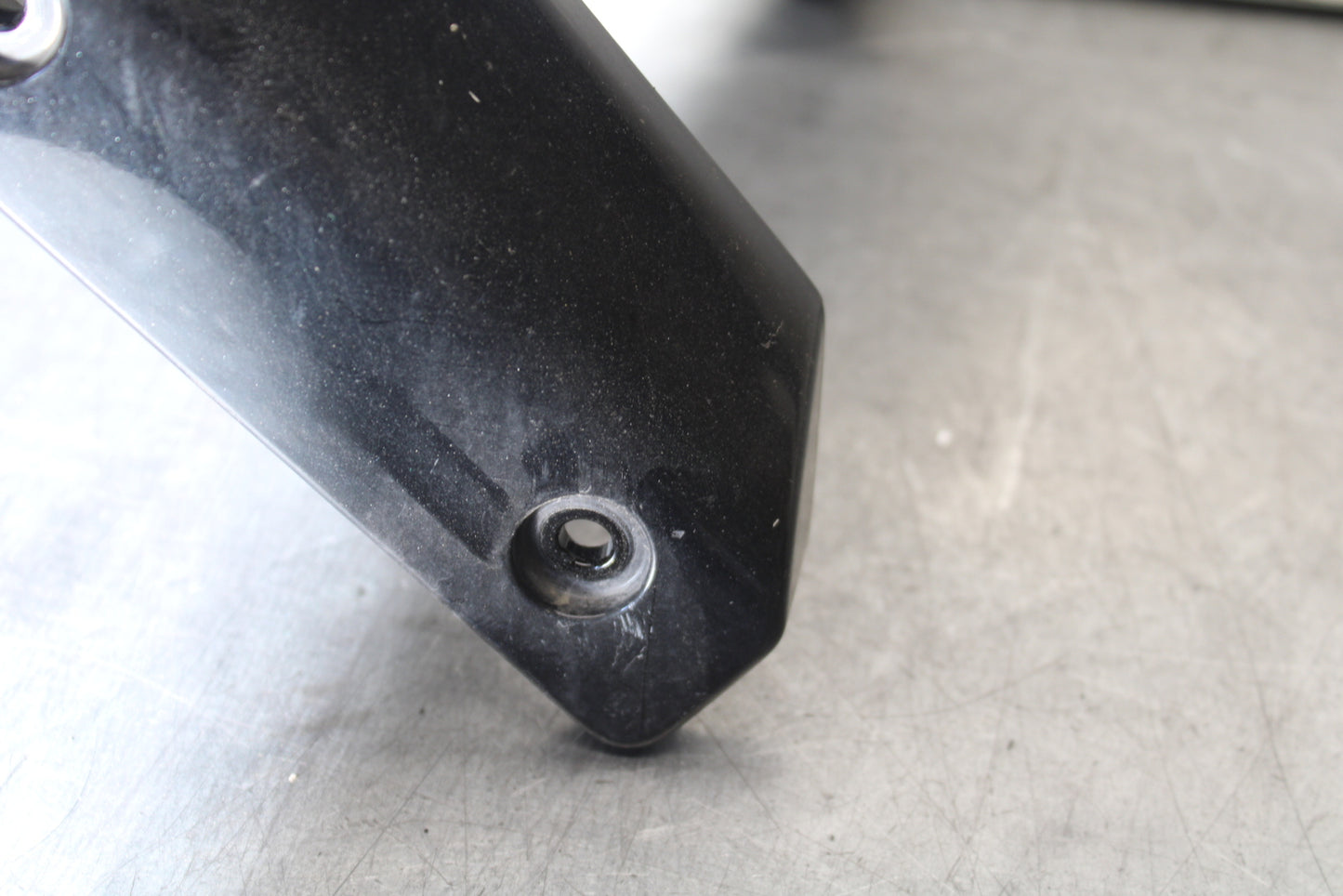 09-12 KAWASAKI NINJA ZX6R FRONT WHEEL FENDER COWL FAIRING 5004-0118-17K BB698